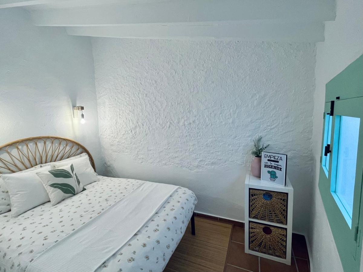 Casita Menta - Alojamiento Unico En El Centro De Torrox Esterno foto